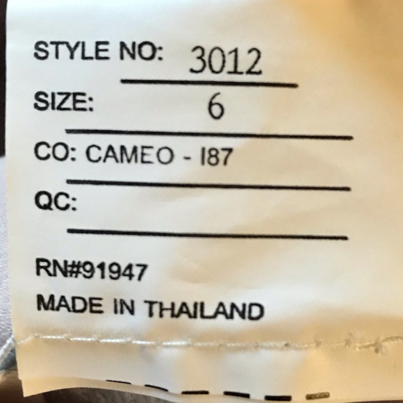 Wedding/Prom DESSY COLLECTION DRESS floor-length - Picture 6 of 8